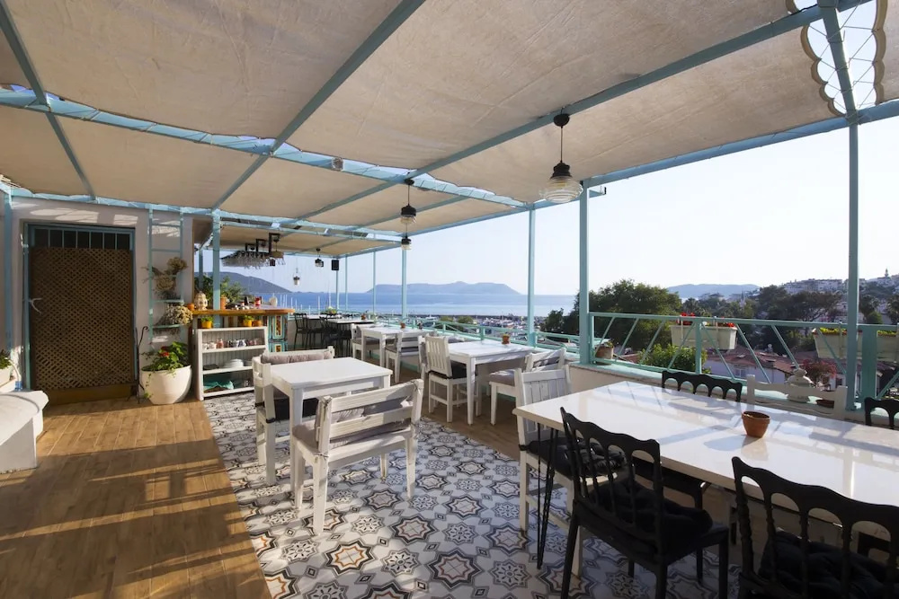 Kuytu Bed & Breakfast