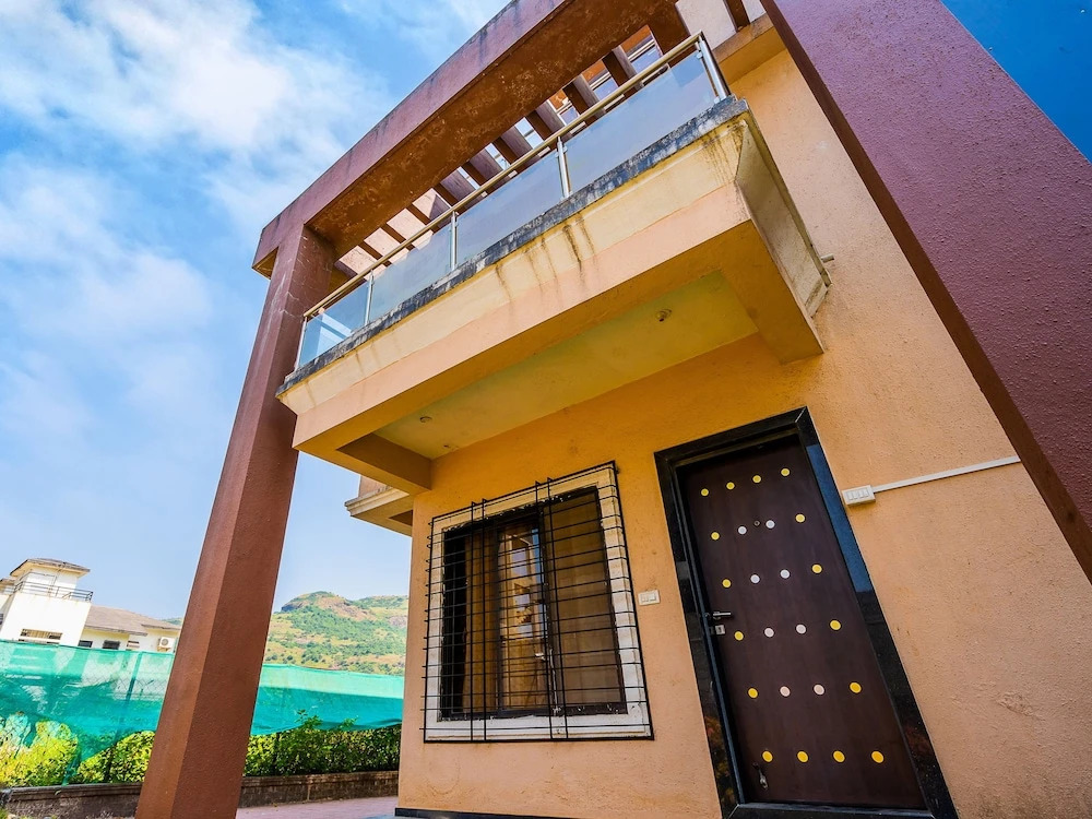 OYO 22027 Home Graceful 3 BHK Lonavala