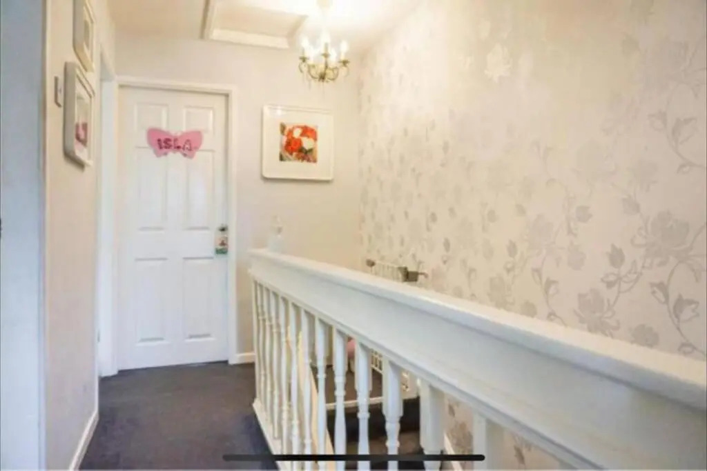 4 Bedroom House Coventry Hosted By SnoozeNow