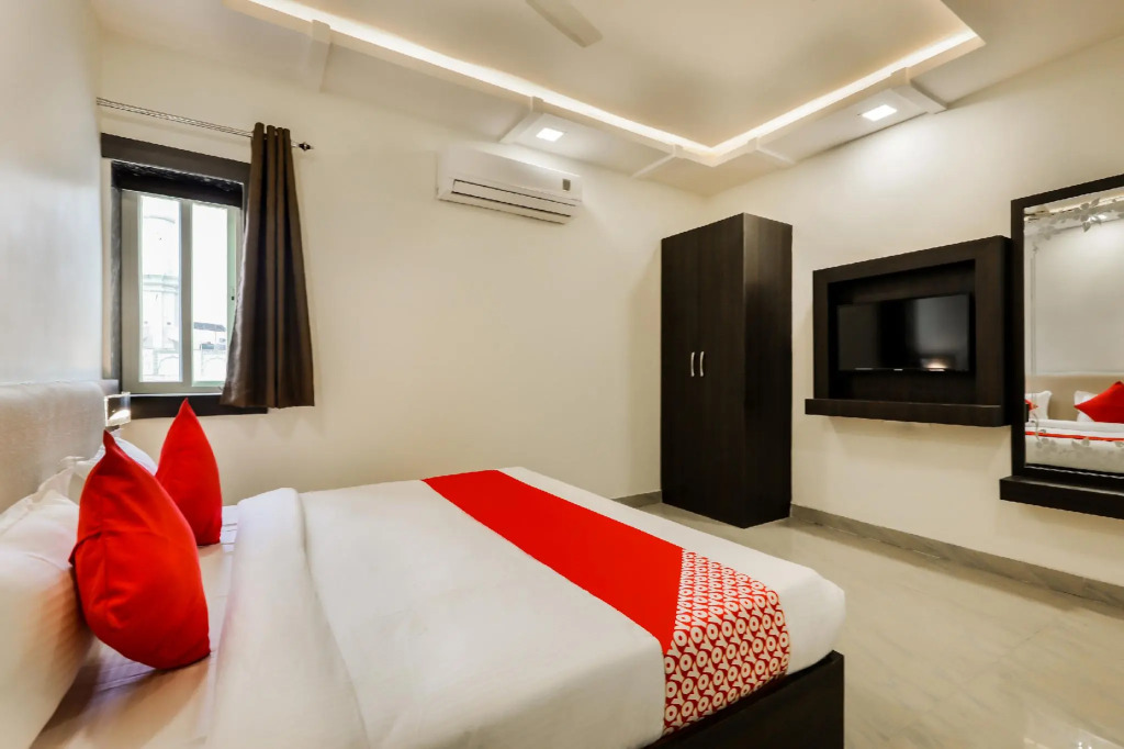 OYO 65648 Hotel Cherry