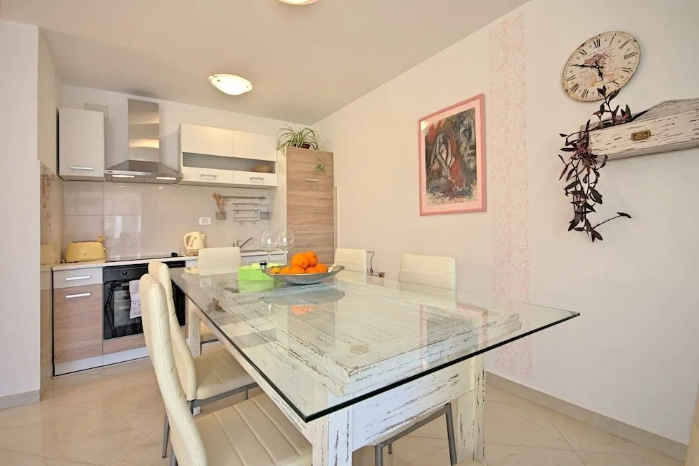 Apartment Zlatna
