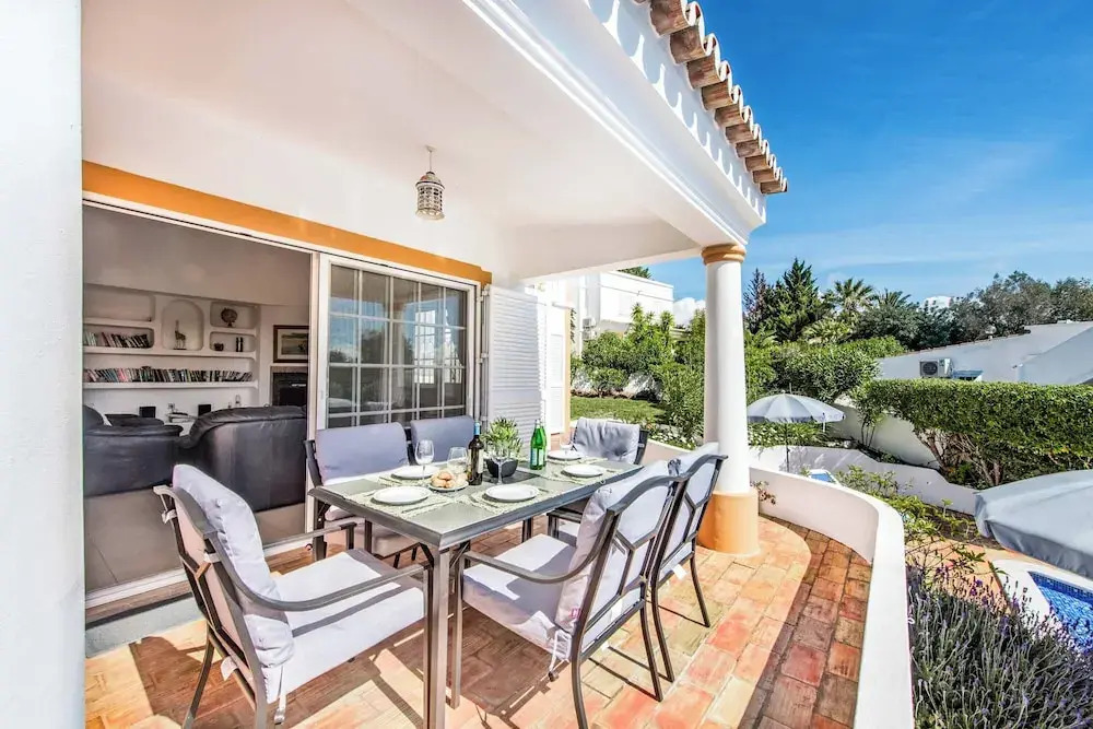 Buganvilia by Algarve Villa Holidays