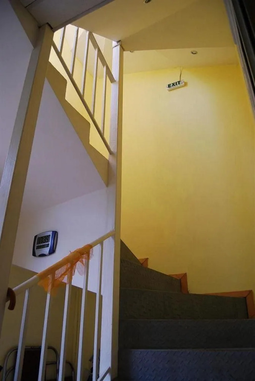 Elysia Hostel