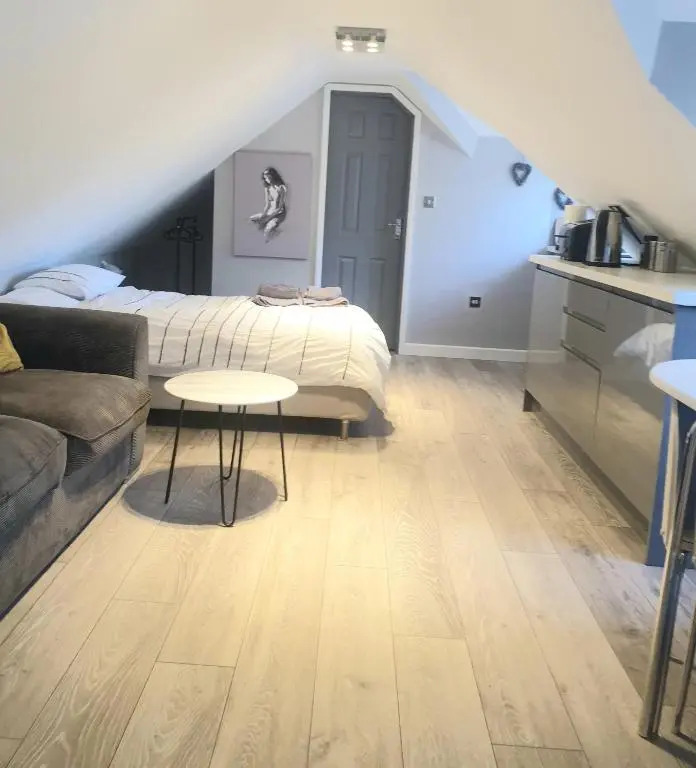 Contemporary Style Studio