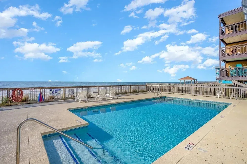 Sea Oaks 208