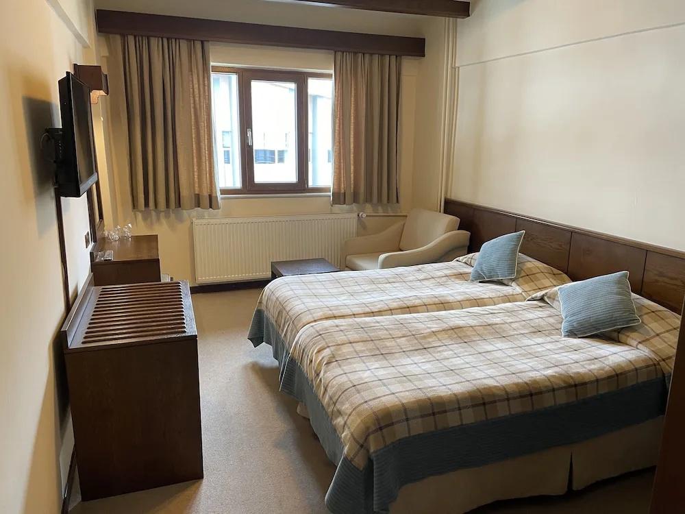 Beceren Otel