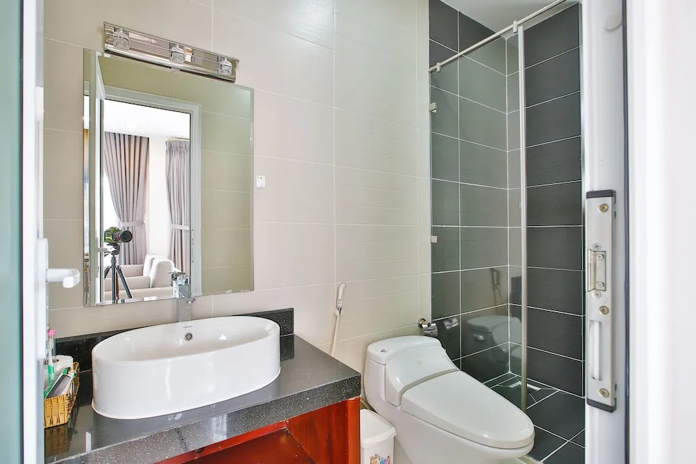 Sunflower Boutique Studio Apartment