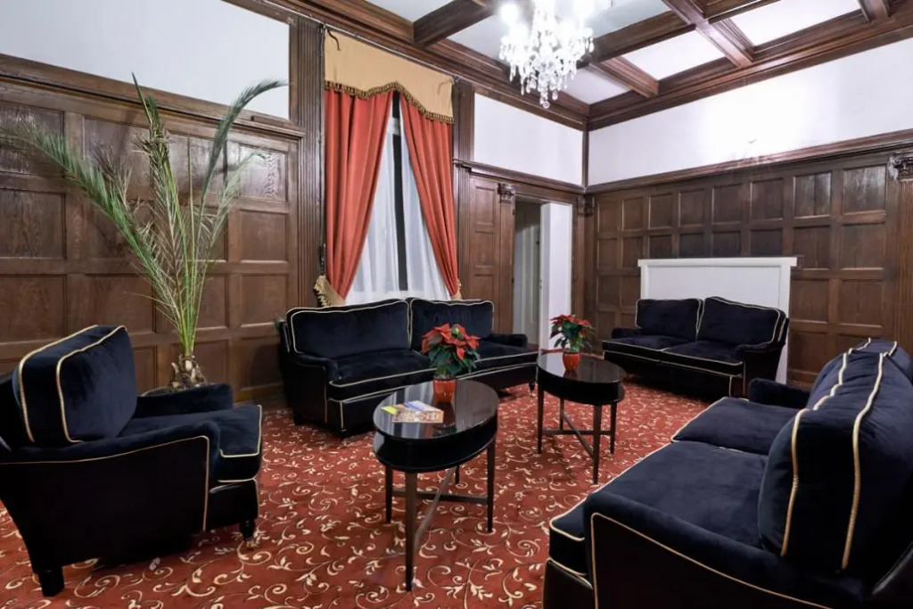 Hotel Pension Baron am Schottentor