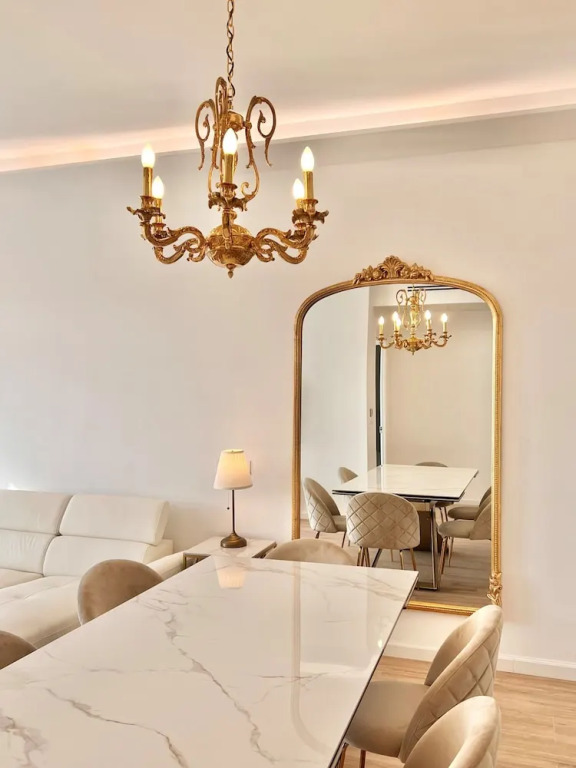 Exceptionnel 3 Chambres Balcon Carr d or A3b129