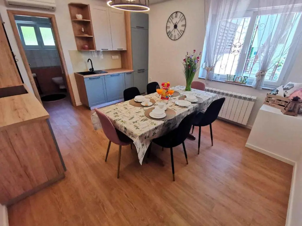 Apartment in Crikvenica 41858
