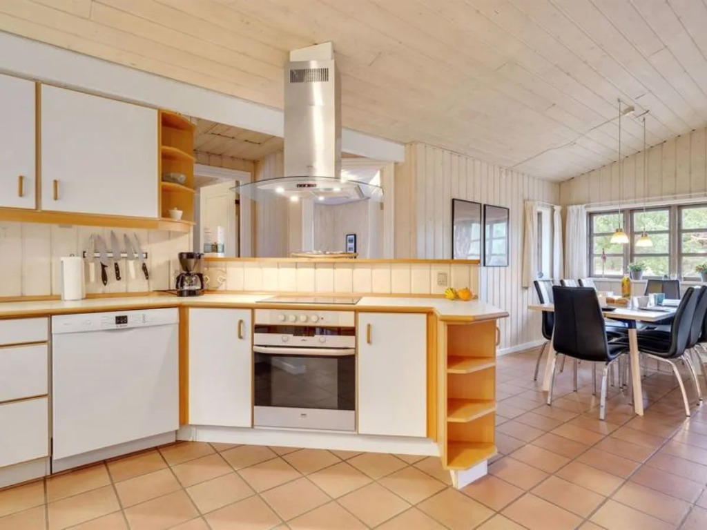 "Germaine" - 3.3km from the sea in Western Jutland