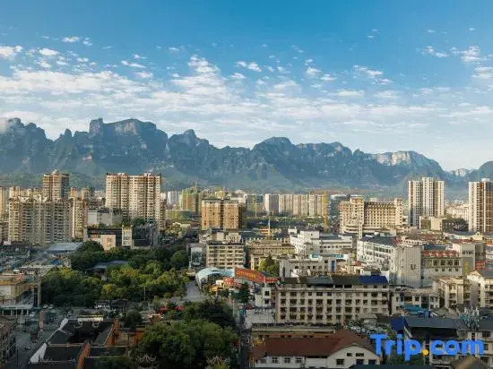 Tianmen Urban Guesthouse