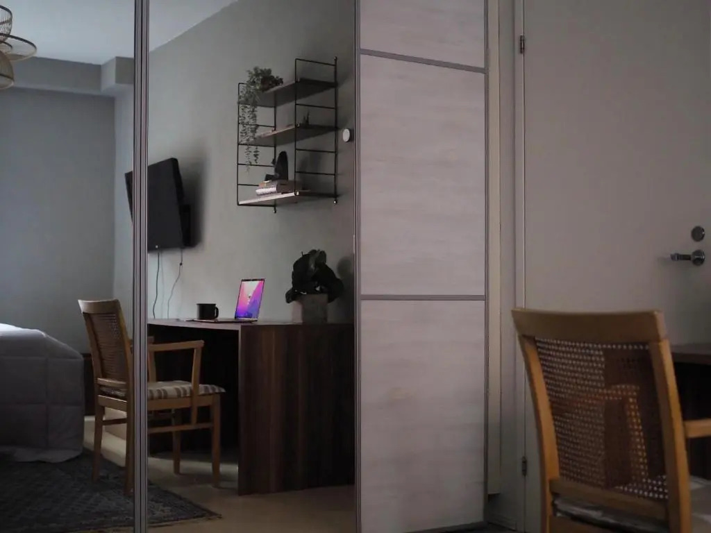 Oceanic & trendy two bedroom apartment with FREE parking