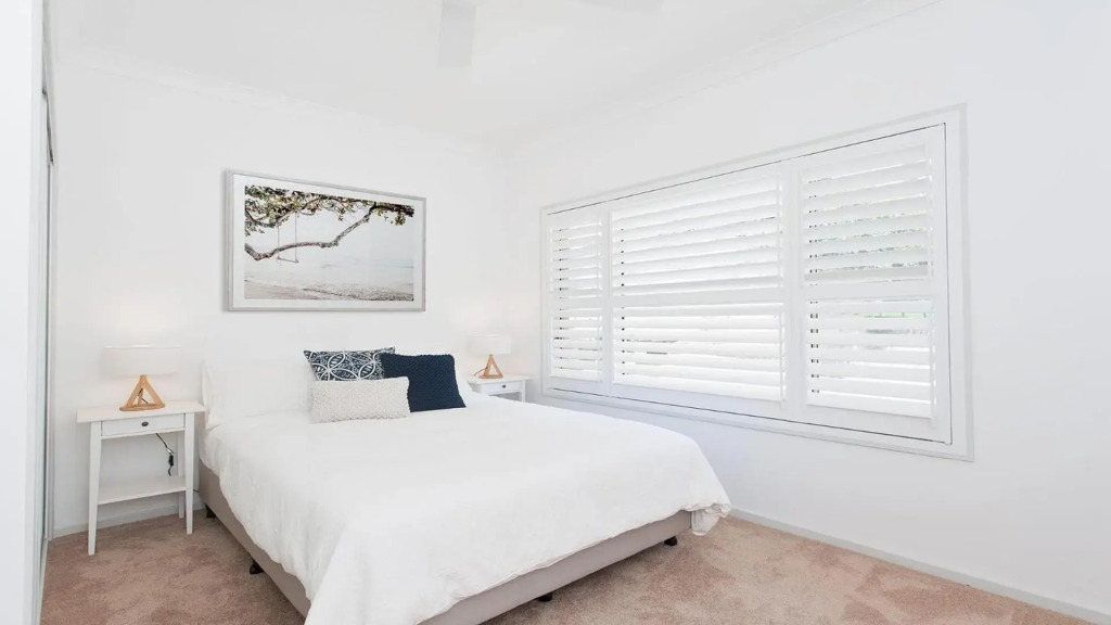 The Family Entertainer - with sweeping water views