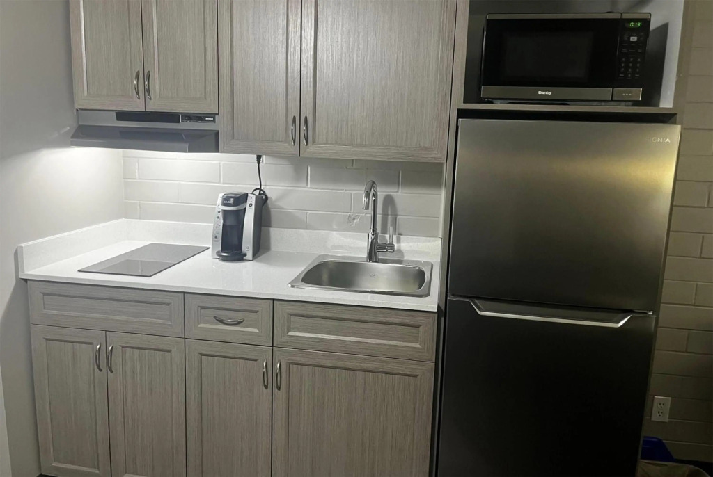 Travelodge by Wyndham Grande Prairie