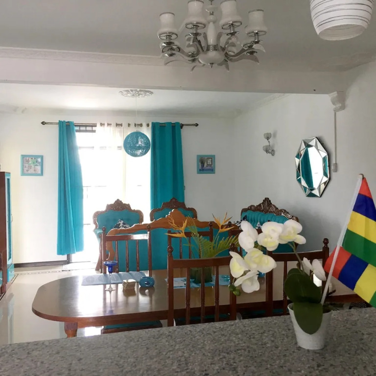 Apartment With 4 Bedrooms in Mahébourg, With Wonderful sea View, Enclo