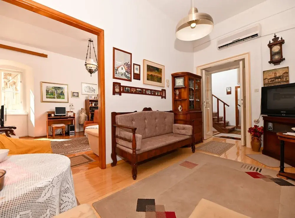 Palace Andreis