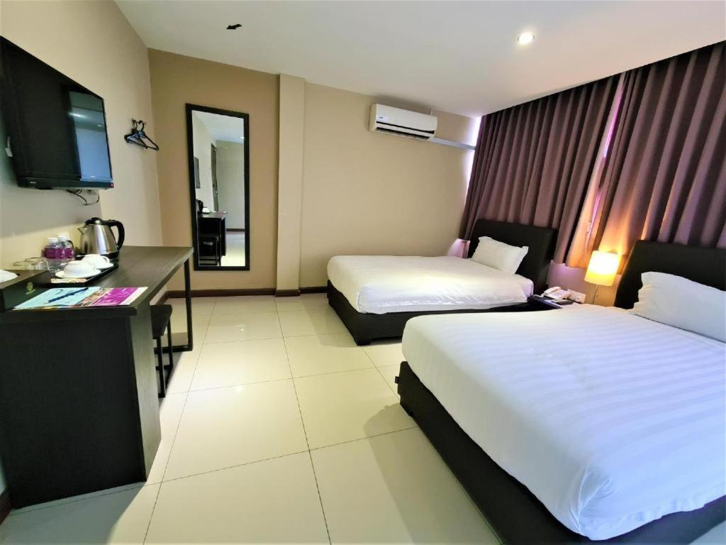 Merdeka Hotel Kluang