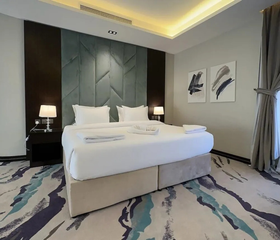 Al Wateen Hotel