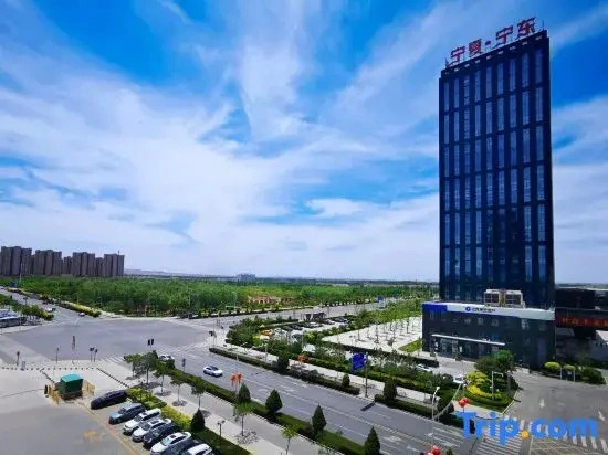 Super 8 Hotel