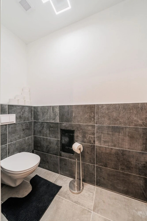 3 Bedrooms - 74sqm - 10 Min. Inner City