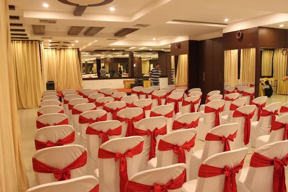 JK Rooms 103 Loharkars Hotel