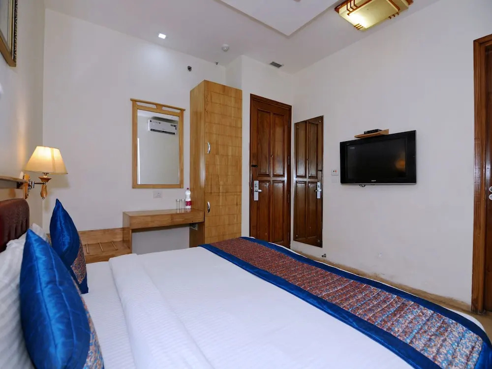 Sam Hotel