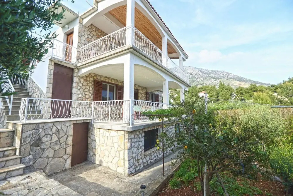Ivan - 60m From the sea - A2