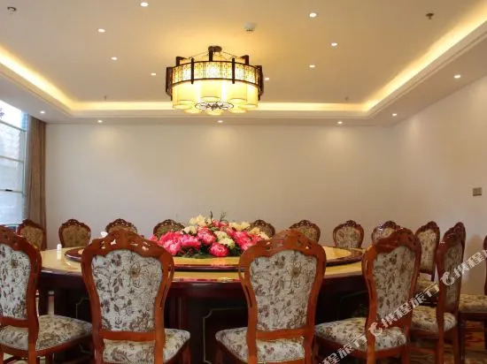 Kunming Geya Hotel（Xingyaoxingdu international store）