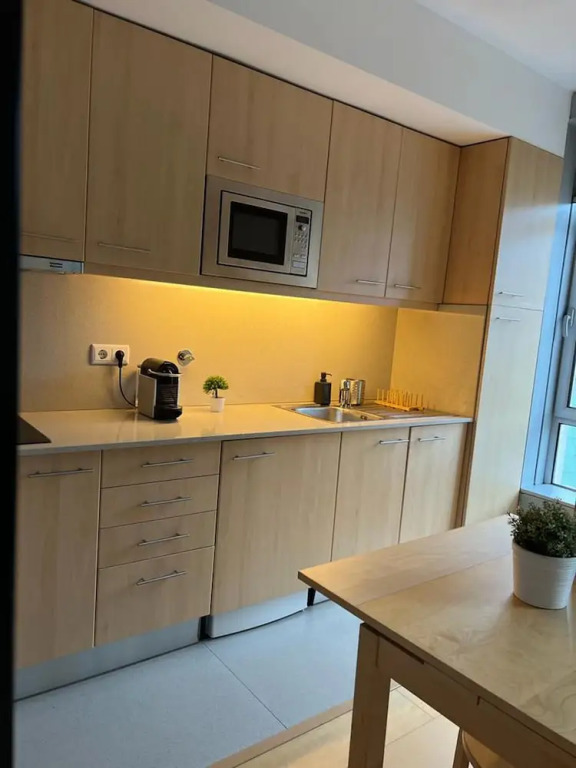 Stunning 1-bed House in Porto