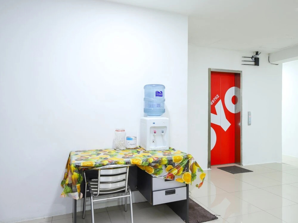 OYO 89702 Md Hotel Masai