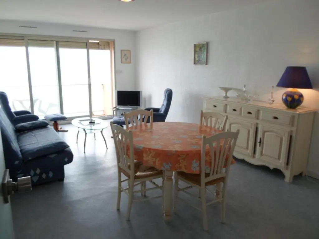Appartement Les Sables-d'Olonne, 3 pièces, 6 personnes - FR-1-197-185