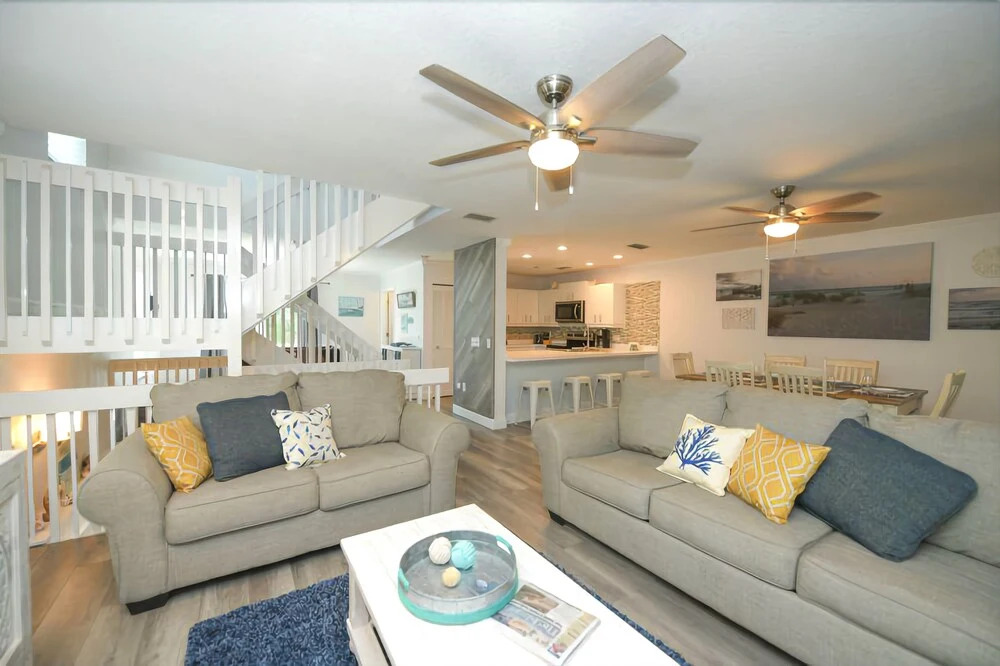 North Beachge No 37 - 3 Br Cabin