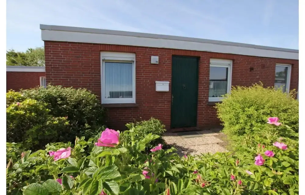 Bungalow Near Dornumersiel Beach