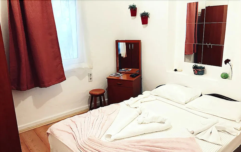 Denizati Pension