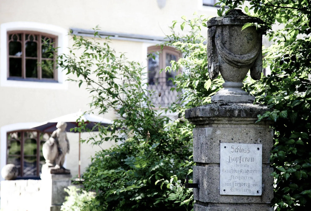 Schloss zu Hopferau
