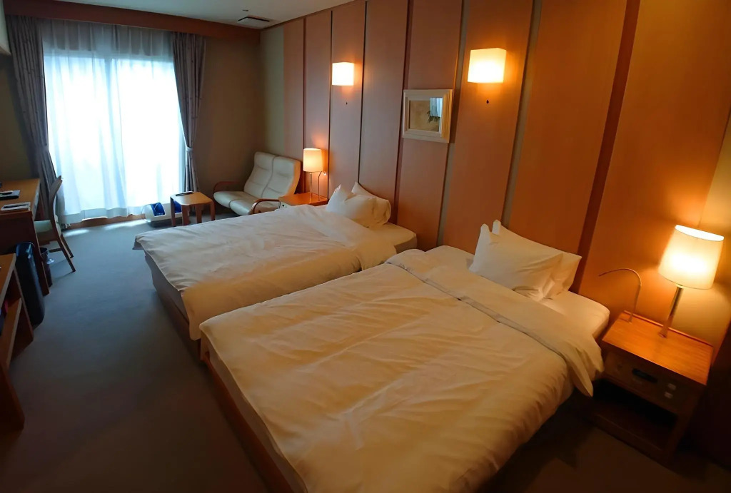 Kasuga Hotel