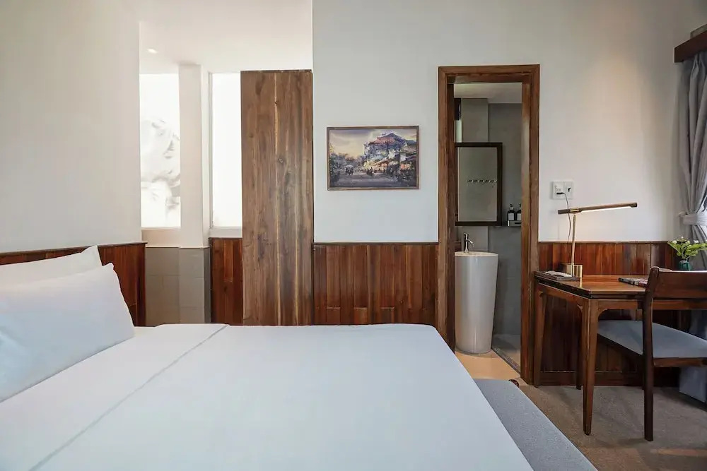 Nexus House Nguyen Binh Khiem - Near Saigon Zoo & Botanical Gardens