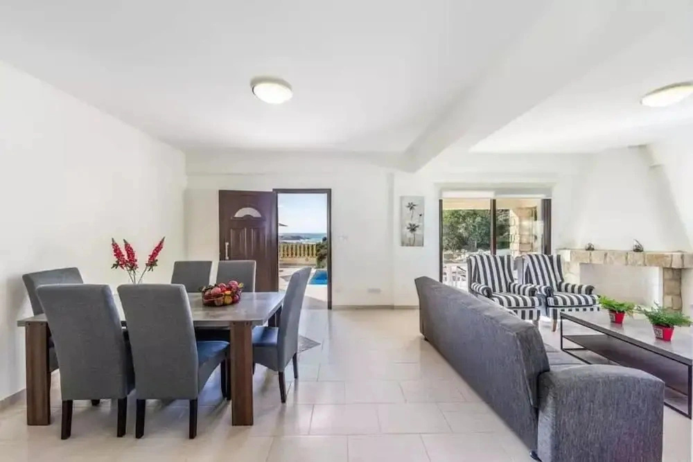 Villa Aqua View in Kissonerga