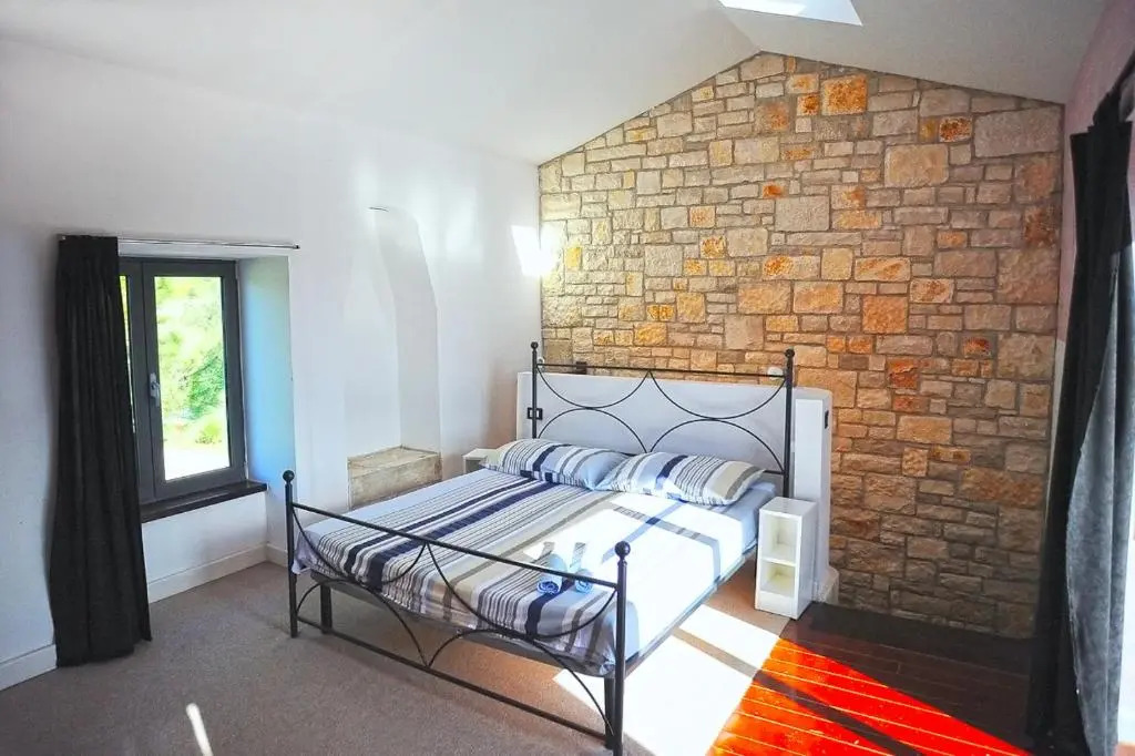 Unique villa Mojito with extra large pool in Rovinj for up to 12 persons, 6 bedrooms