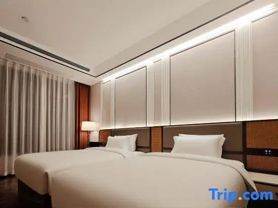 Q.Pavilion Hotel