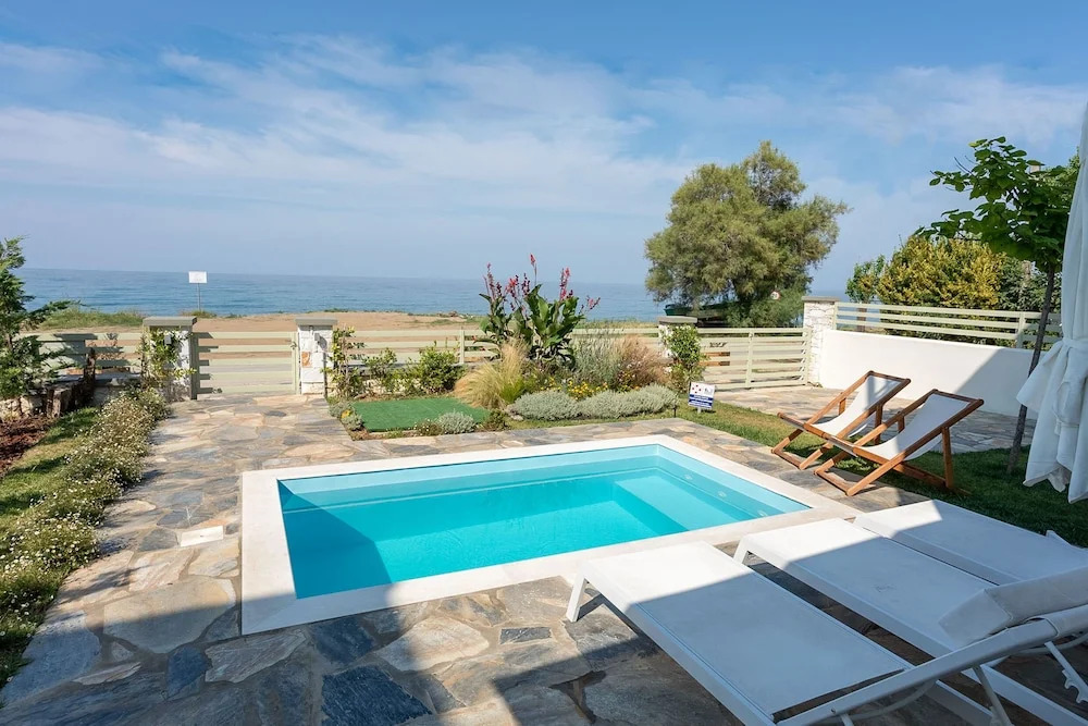 Sea and Sun Luxury Pools Villas