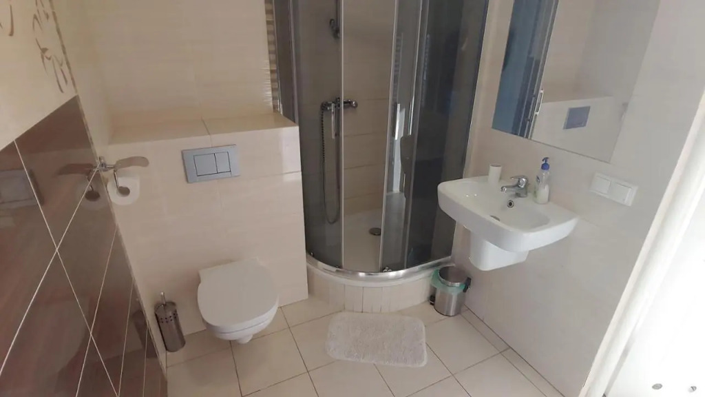 Hotel E7