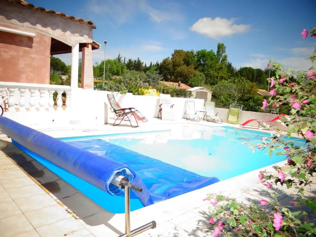 BELLE VILLA, 5 CHAMBRES à 5 min, en voiture, de CARCASSONNE