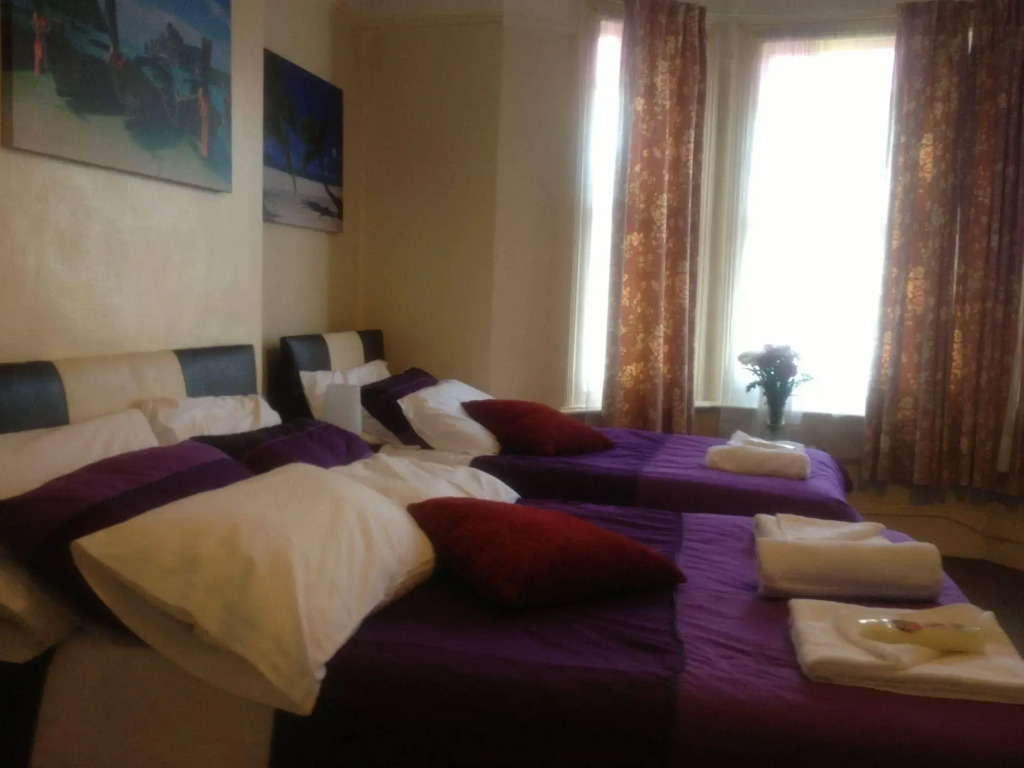 The Crystal Lodge Hotel