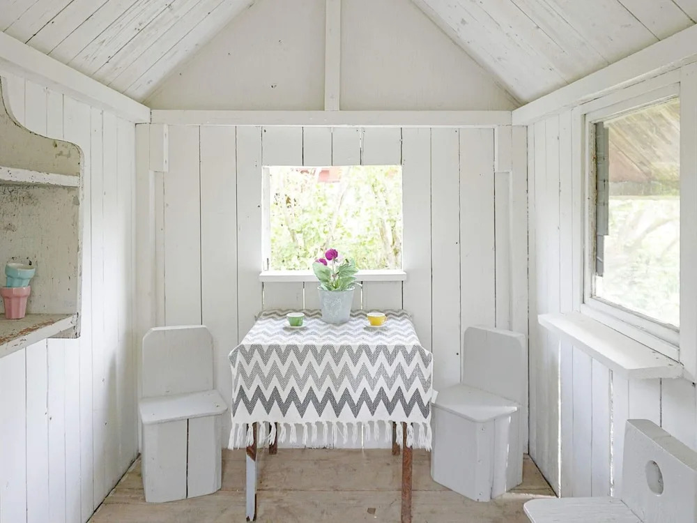 5 person holiday home in Mellösa