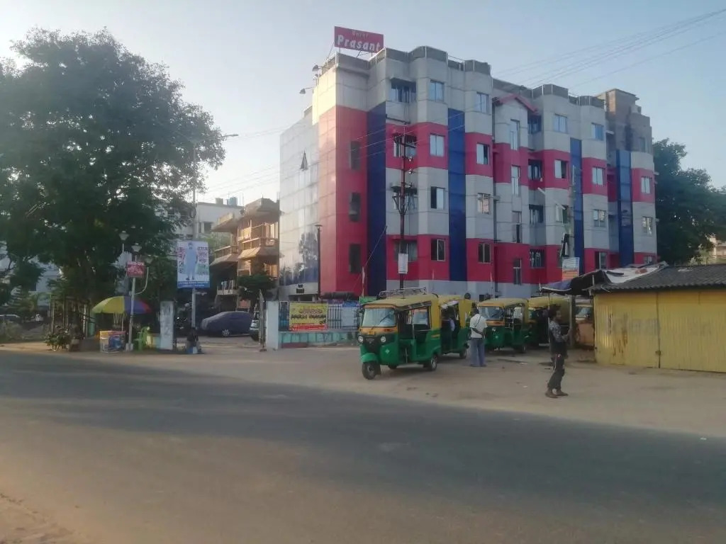 Zeromiles Hotel Prasant