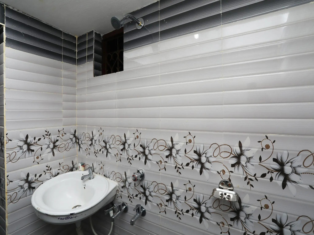 OYO Flagship 23024 Hotel Cinnamon