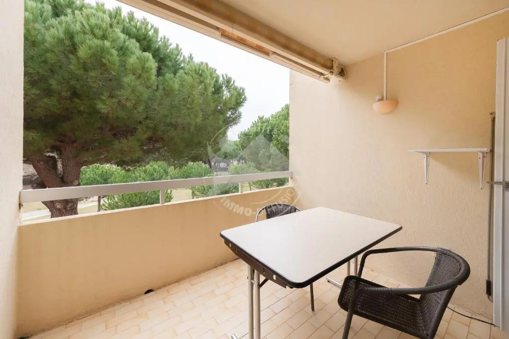 AS21600 - P2 Cabine à 200m de la plage avec parking privatif