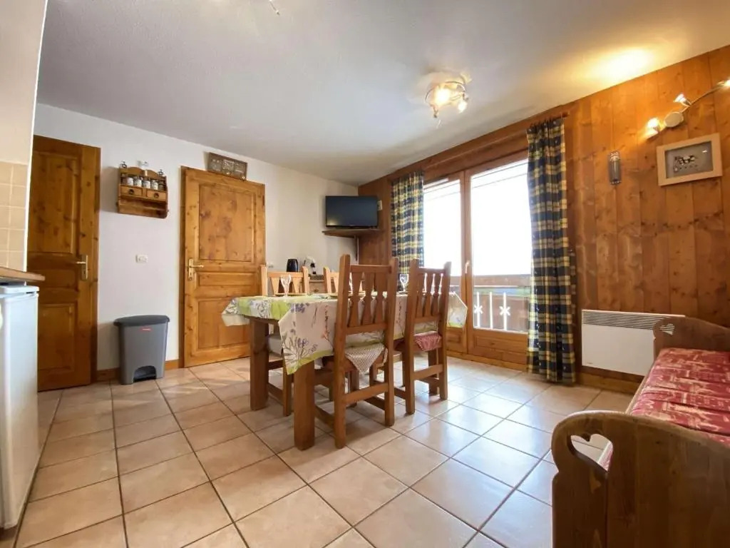 Appartement Praz-sur-Arly, 3 pièces, 6 personnes - FR-1-603-16